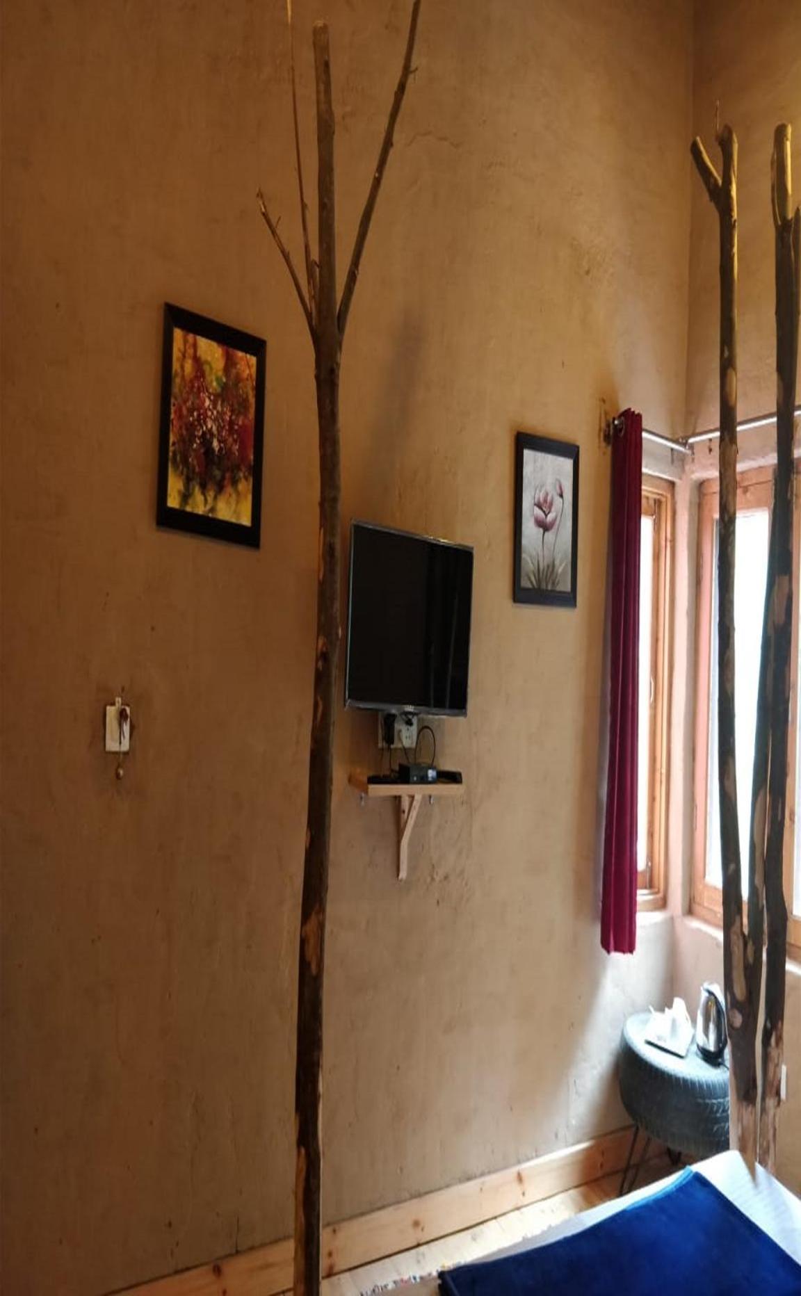 Offbeat Abodes - Tirthan Valley Banjār Exterior foto