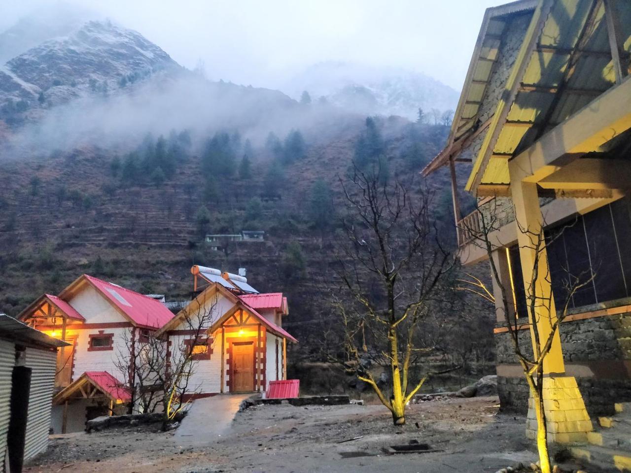 Offbeat Abodes - Tirthan Valley Banjār Exterior foto